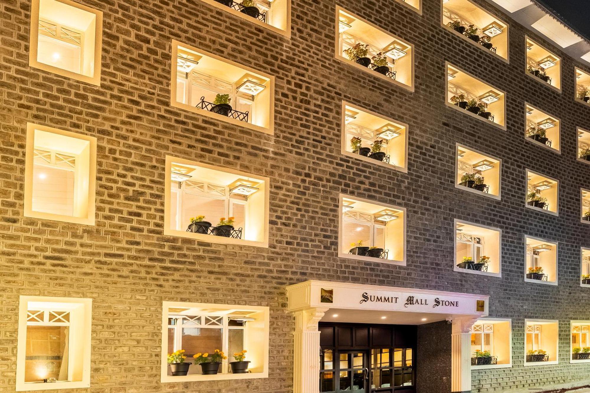 Summit Mall Stone Hotel دارجيلنغ المظهر الخارجي الصورة